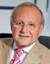 Redner: Prof. Dr. Wolfgang Franz - Langjähriger Wirtschaftsweiser und Präsident des Zentrums für Europäische Wirtschaftsforschung (1997−2013)