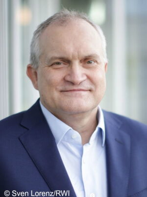 Redner: Prof. Dr. Dr. h.c. Christoph M. Schmidt - Präsident des RWI - Leibniz-Institut für Wirtschaftsforschung, ehem. Vorsitzender der Wirtschaftsweisen